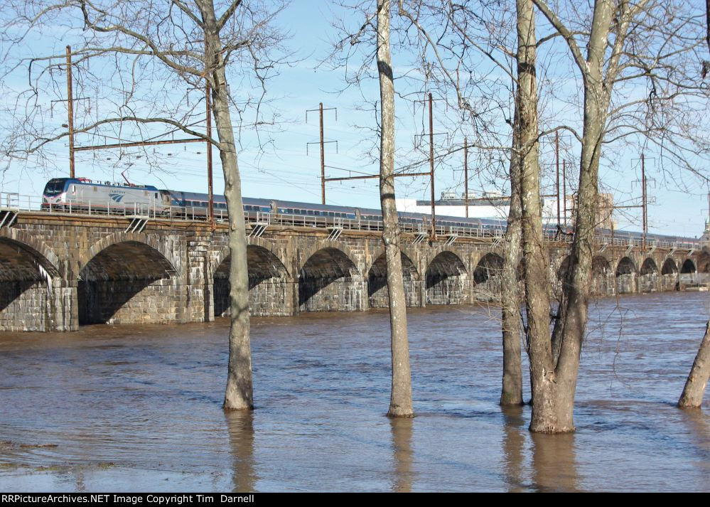 AMTK 630 on train 91 Silver Star